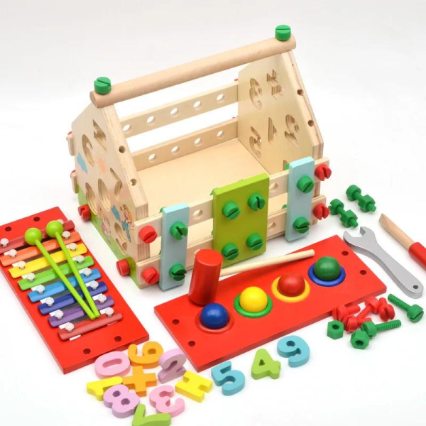 Jucarie educativa si interactiva pentru copii, Casuta multifunctionala din lemn, set de constructie cu unelte, suruburi, bile, cifre si xilofon, 3+ - imagine 3