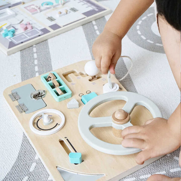 Placa senzoriala din lemn cu activitati pentru dezvolatarea abilitatilor copiilor, Busy Board, 3 ani + - imagine 7