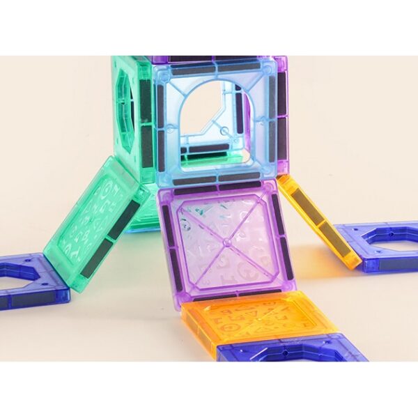 Set inteligent de constructie cu 100 piese magnetice pentru joaca educativa si creativa pentru copii, Magnet Blocks, numeroase posibilitati de construire, 3 ani+ - imagine 4