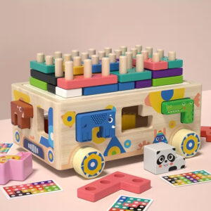 Jucărie Montessori Multifuncțională din Lemn 6 în 1 – Masinuta Educativa cu Puzzle Tetris, Sortator Forme și Animale, Joc de Stivuire, Cartonașe Provocare, Dezvoltare Motricitate și Logică, 3+ An